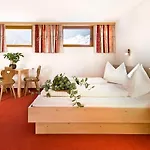 Haus Moostal Pensión